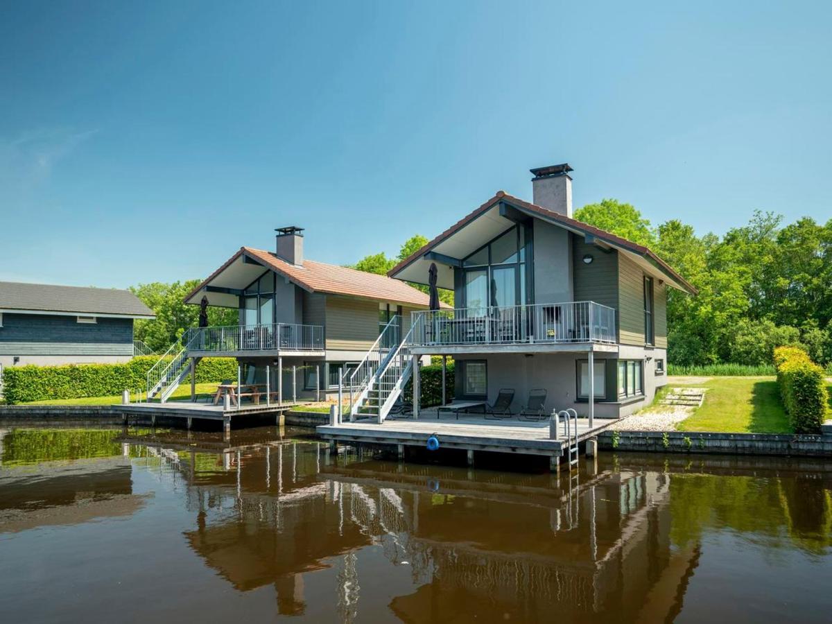Hotel Landal Waterpark Sneekermeer Terherne Zimmer foto